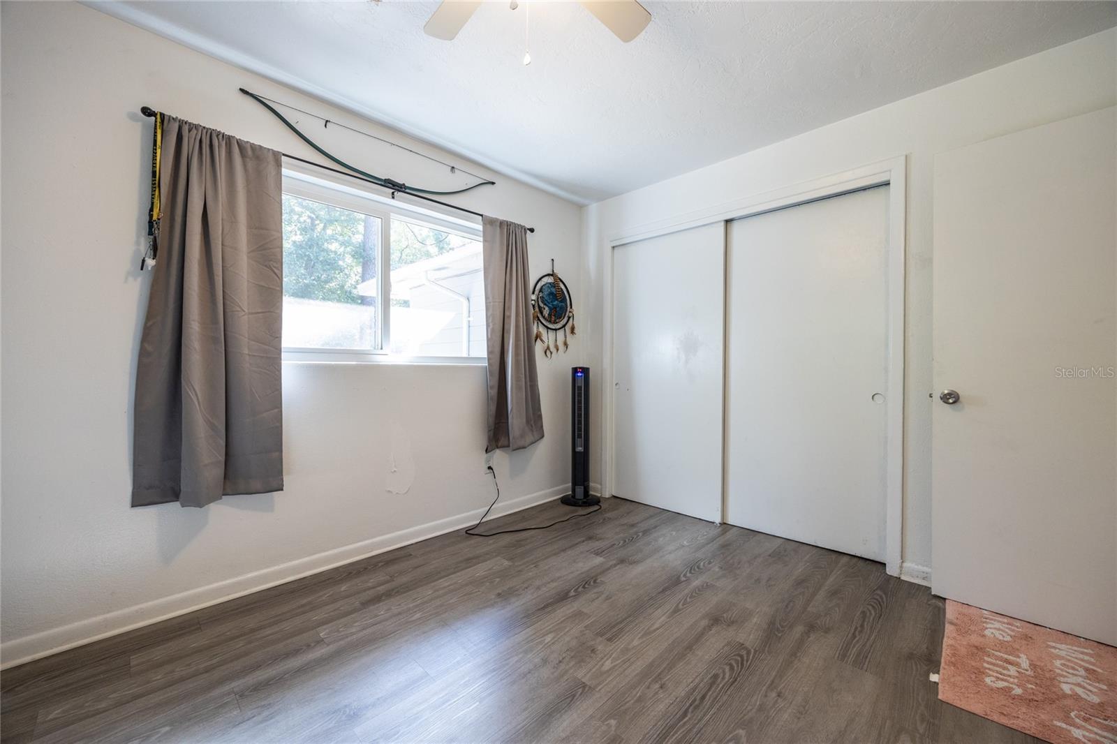 Image 33 of 40 For 749 34th Street