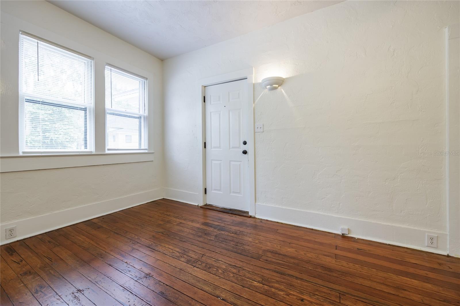 Image 10 of 46 For 311 3rd Avenue