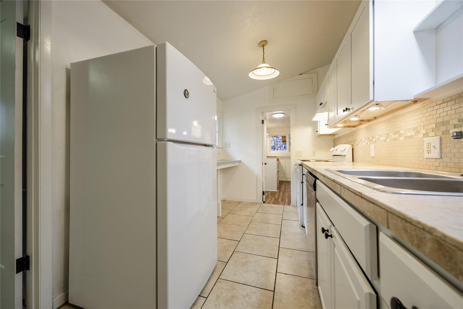 Image 31 of 46 For 311 3rd Avenue