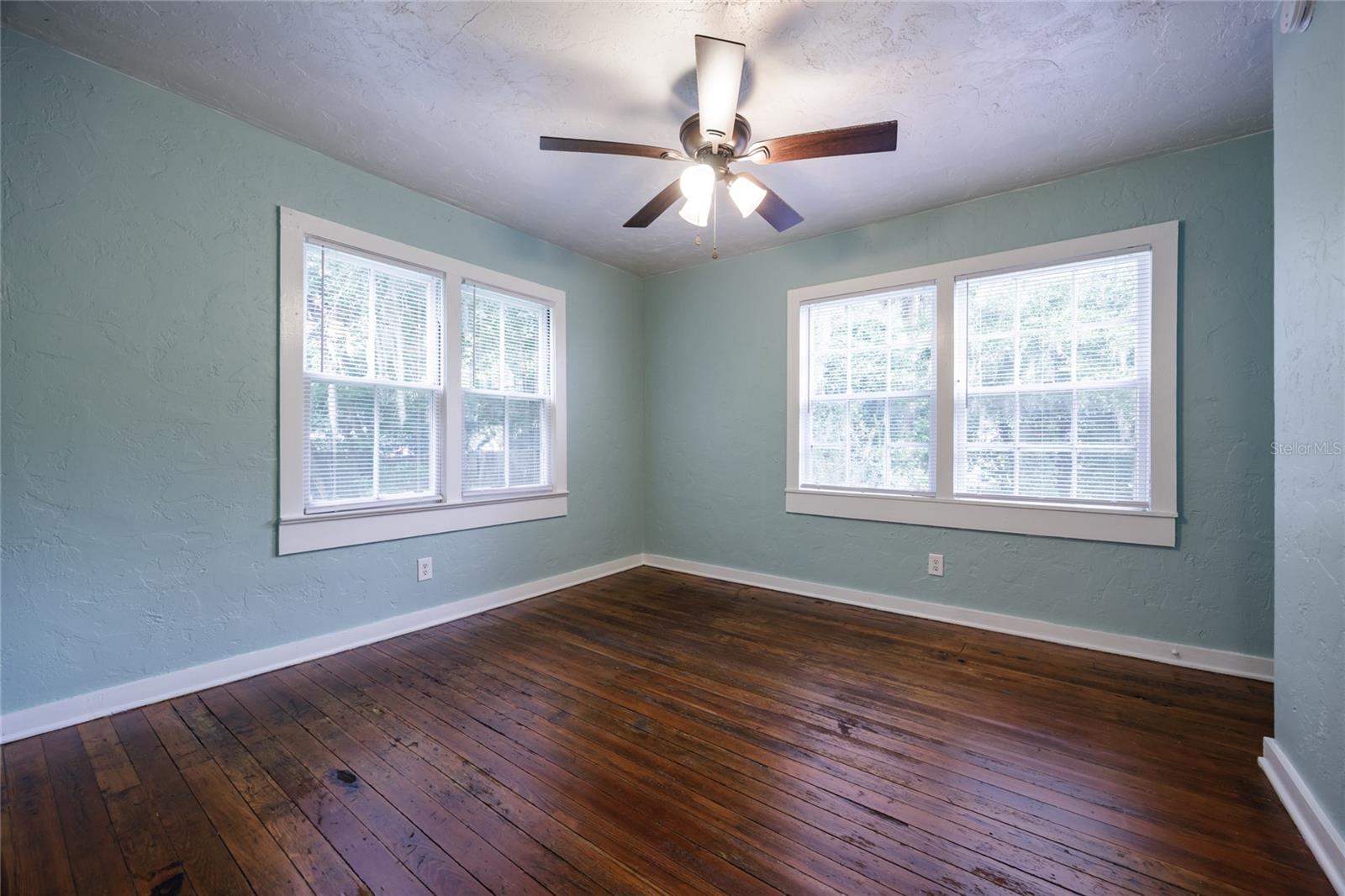 Image 34 of 46 For 311 3rd Avenue