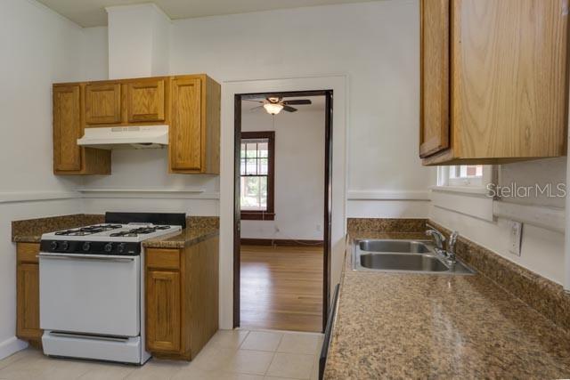 Image 4 of 12 For 113 11th Street 1-2