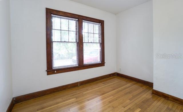 Image 8 of 12 For 113 11th Street 1-2