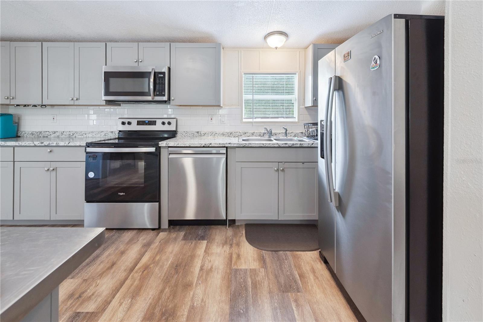 Image 13 of 46 For 7556 Osceola Avenue