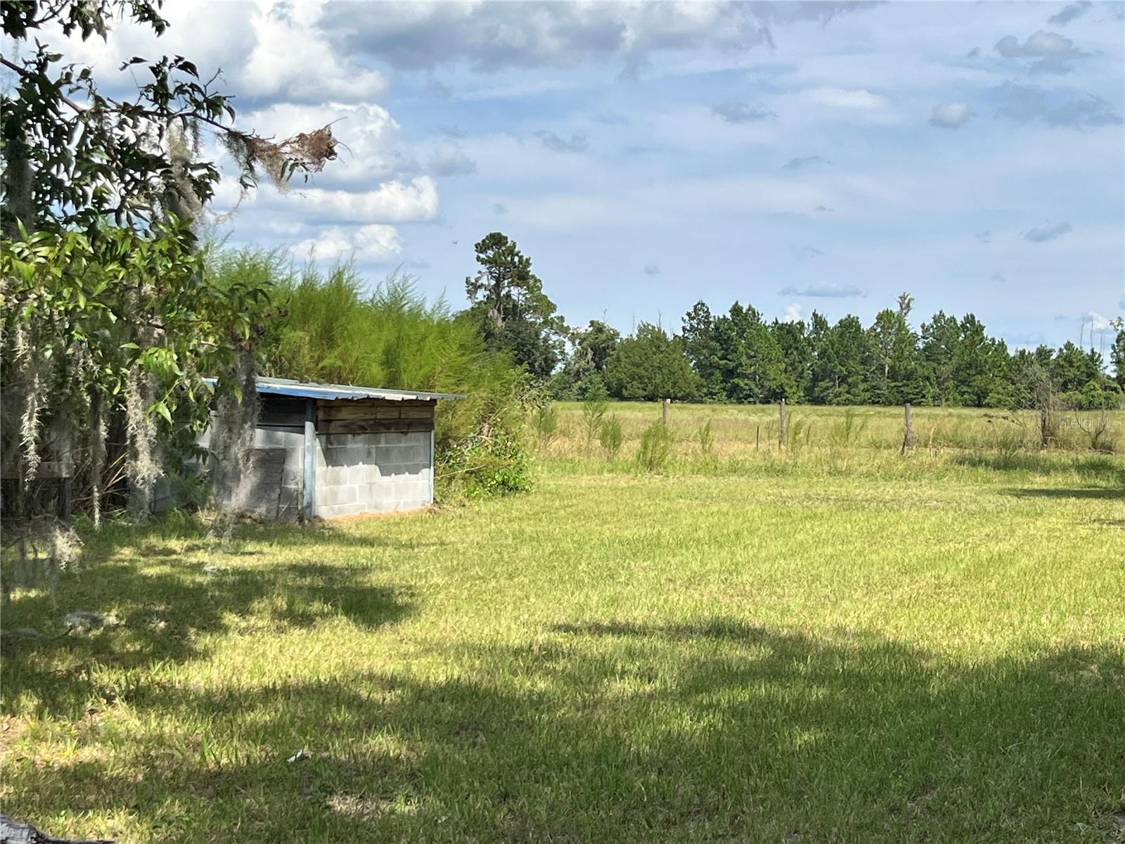 Image 22 of 63 For 17411 County Road 1471
