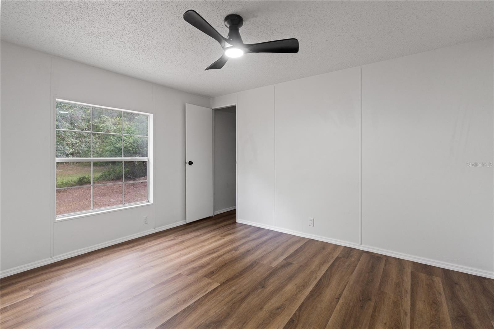 Image 17 of 29 For 1431 29th Terrace