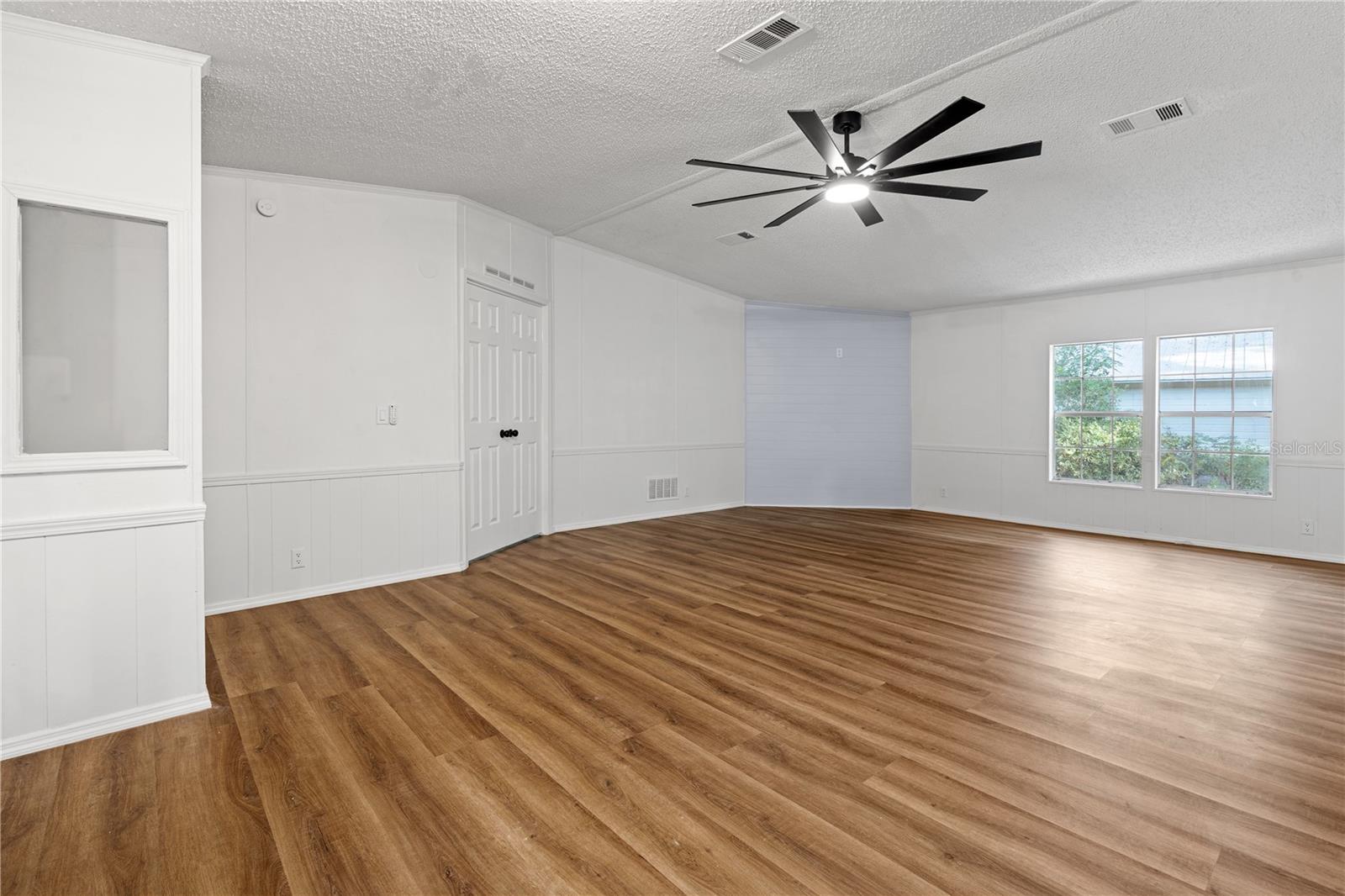 Image 4 of 29 For 1431 29th Terrace