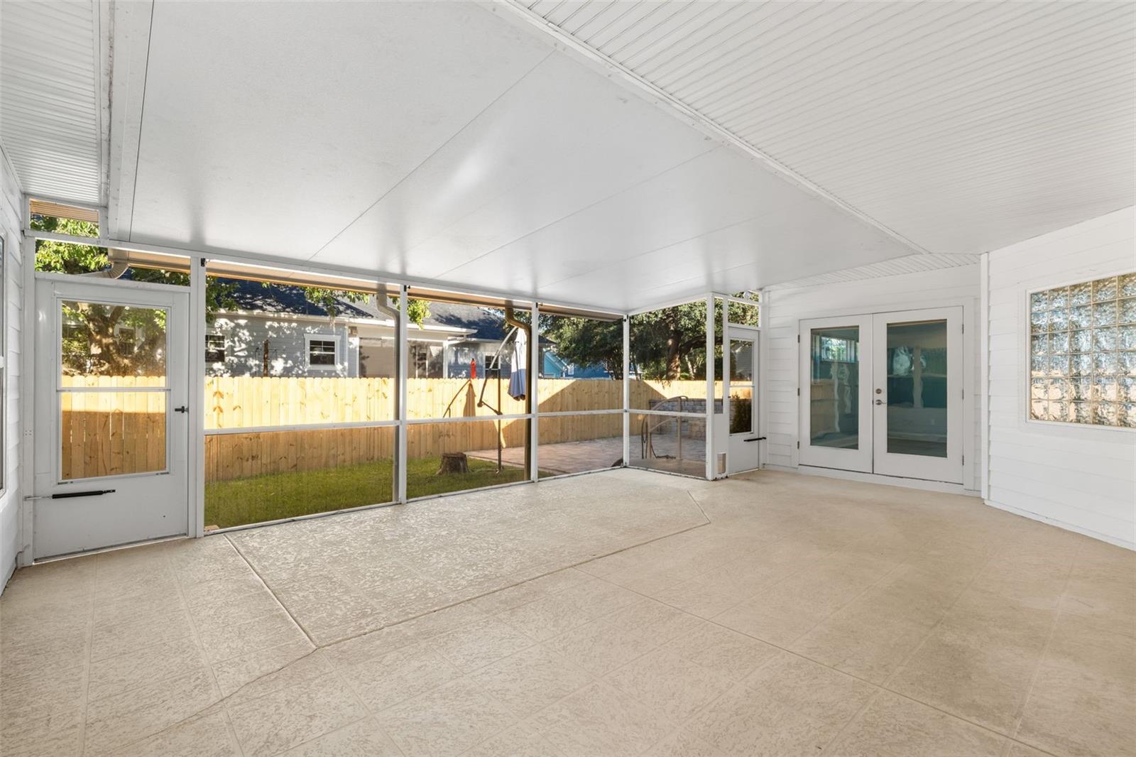 Image 14 of 40 For 12830 3rd Place