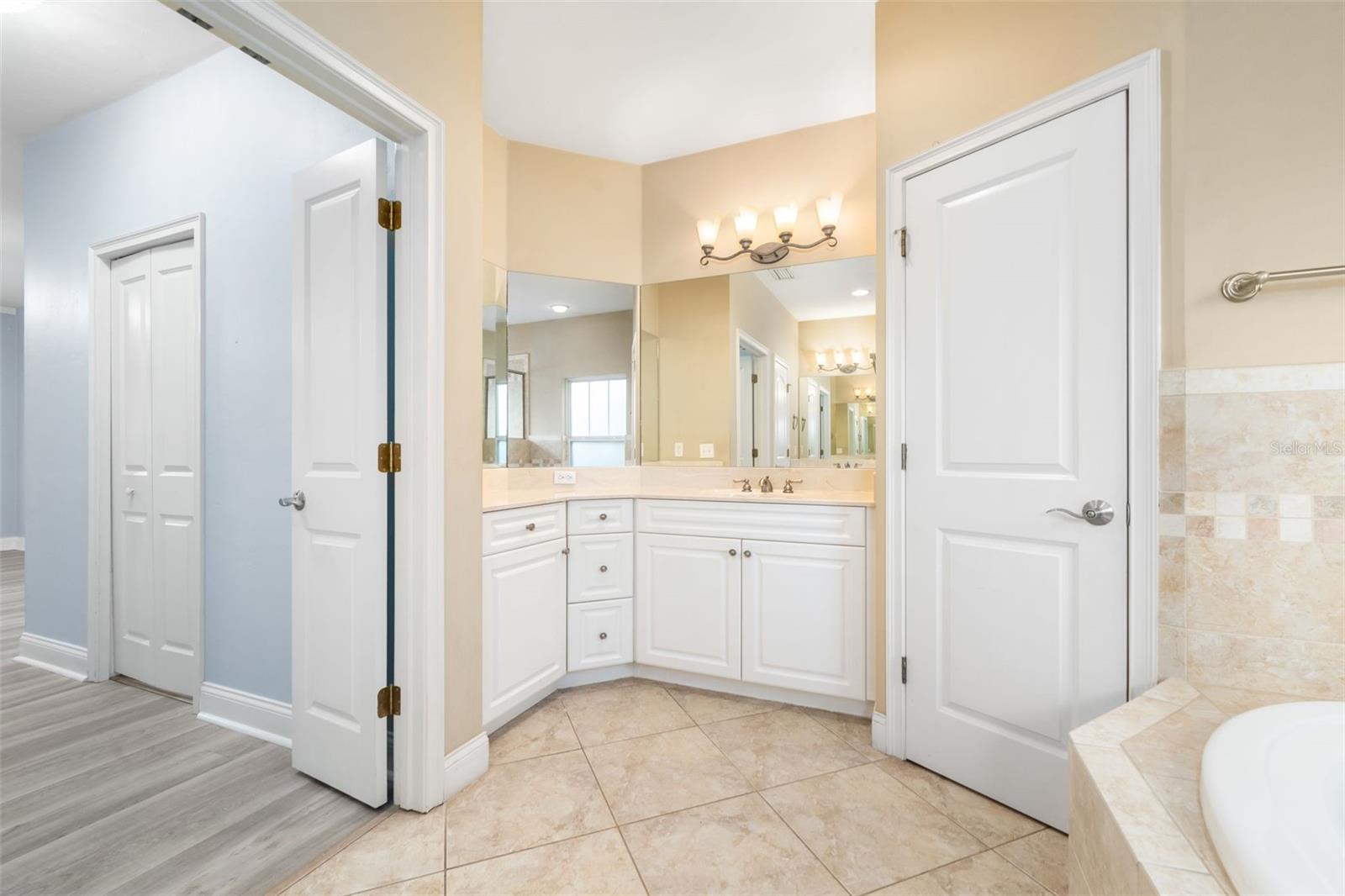 Image 19 of 40 For 12830 3rd Place