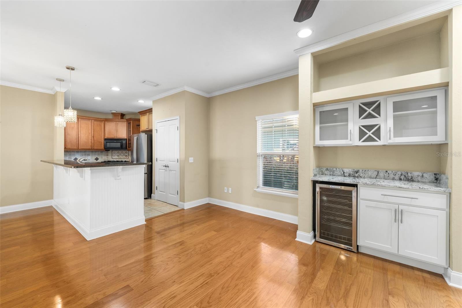 Image 5 of 40 For 12830 3rd Place