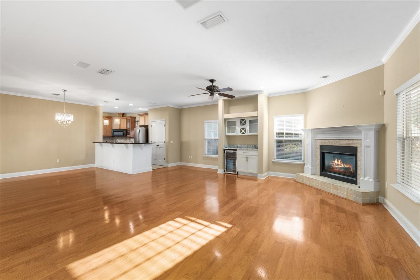 Image 6 of 40 For 12830 3rd Place