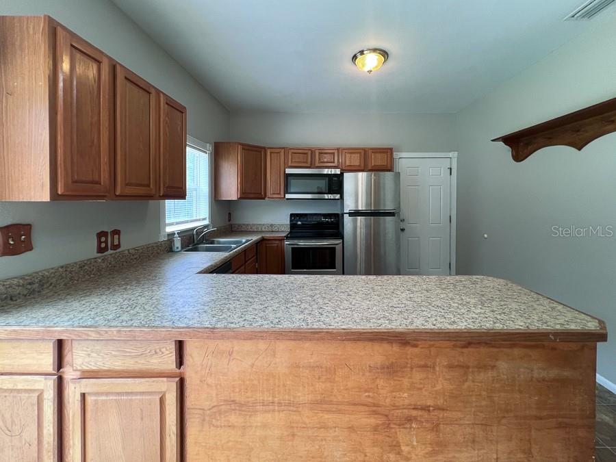 Image 15 of 27 For 1818 17th Way