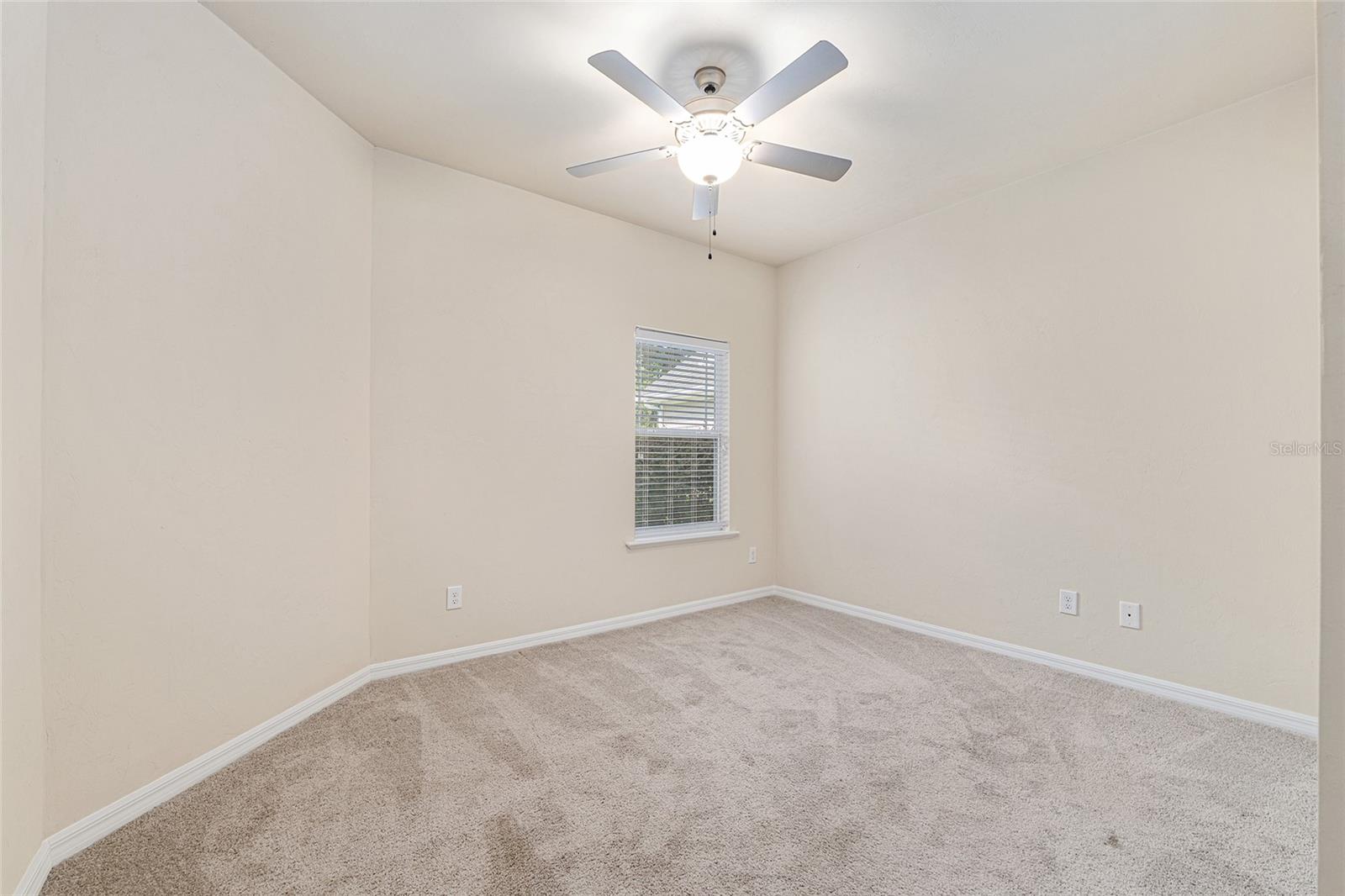 Image 19 of 33 For 12731 12th Road