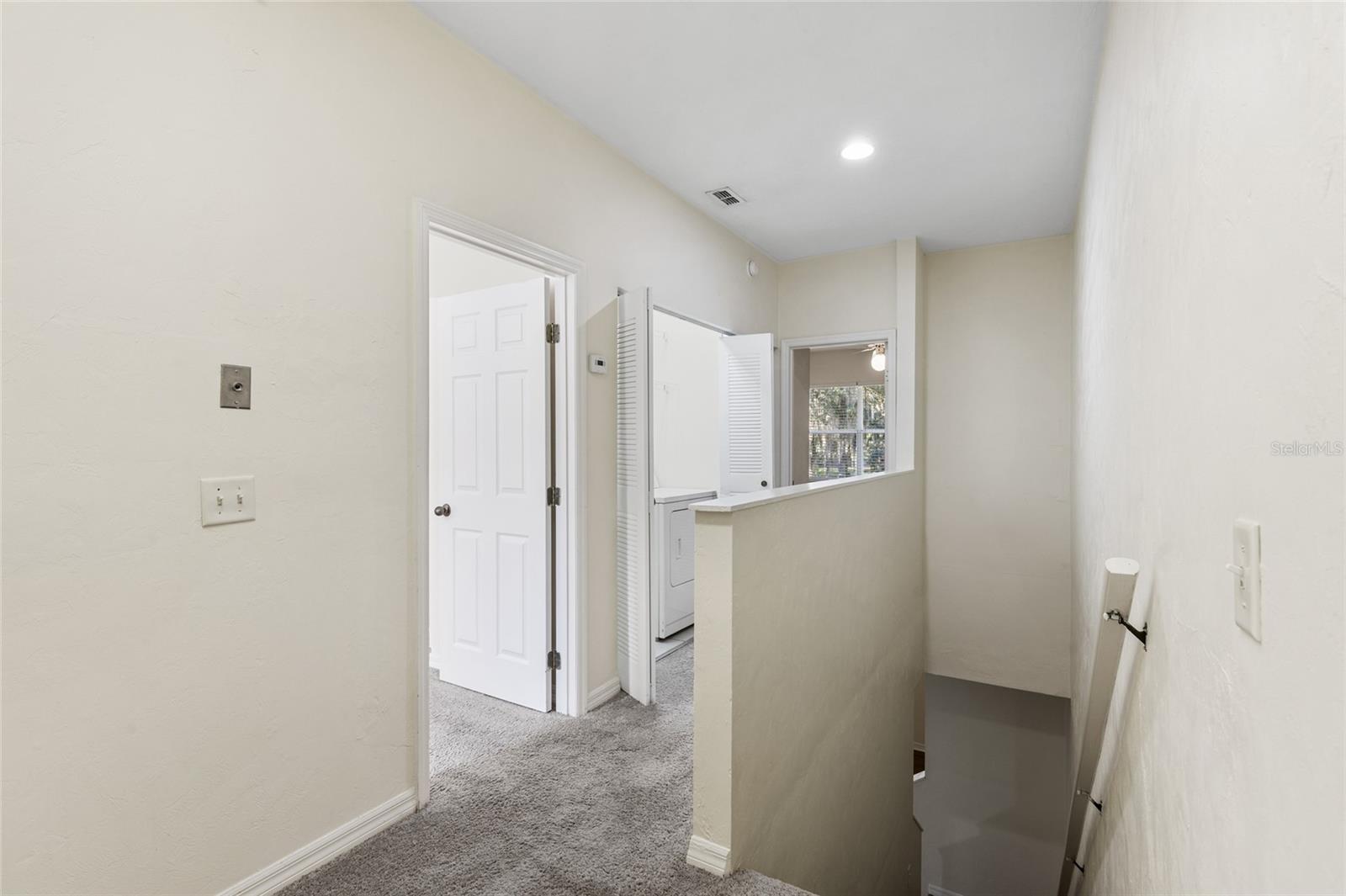 Image 11 of 35 For 13200 Newberry Road 112