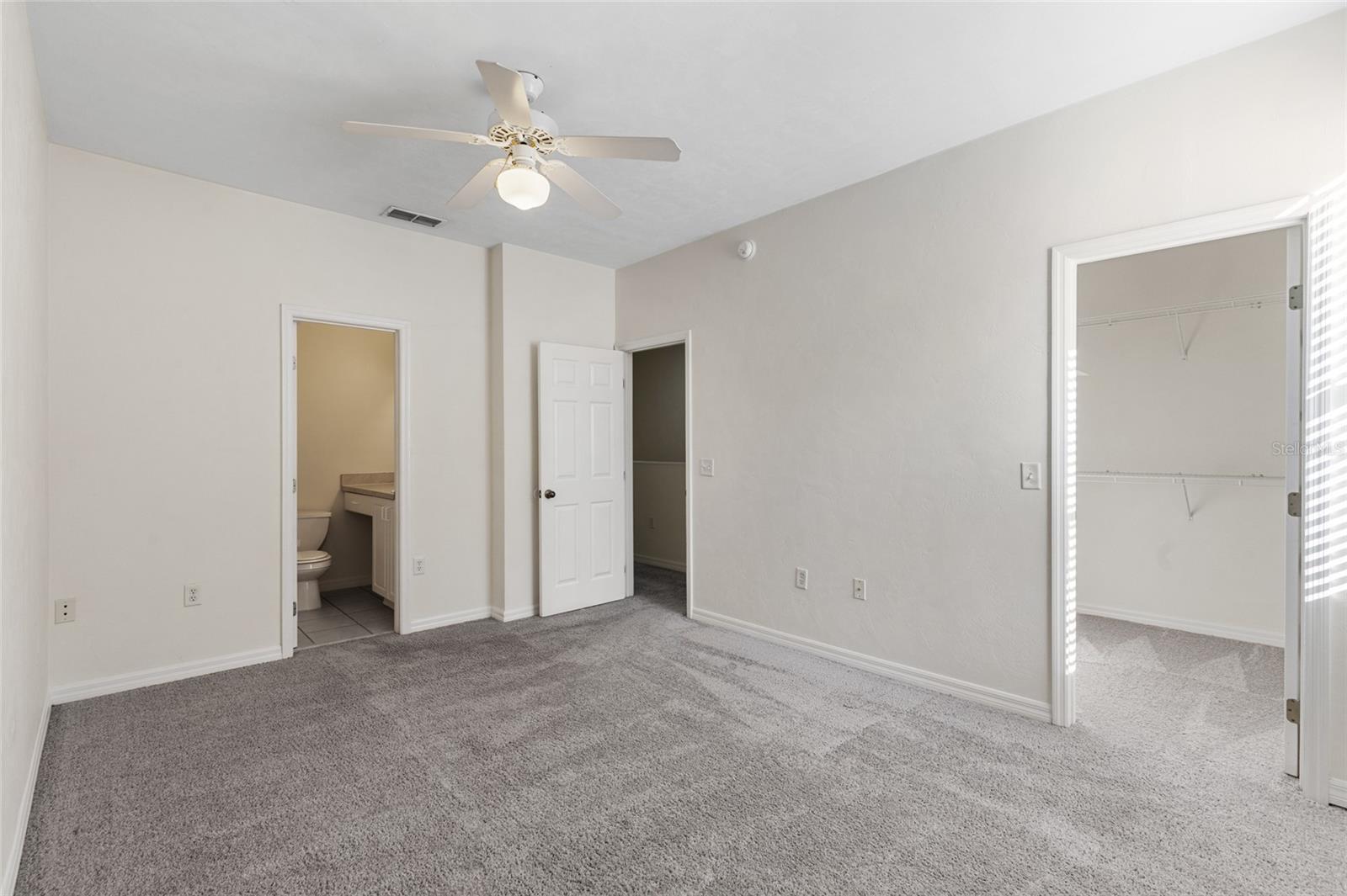 Image 13 of 35 For 13200 Newberry Road 112