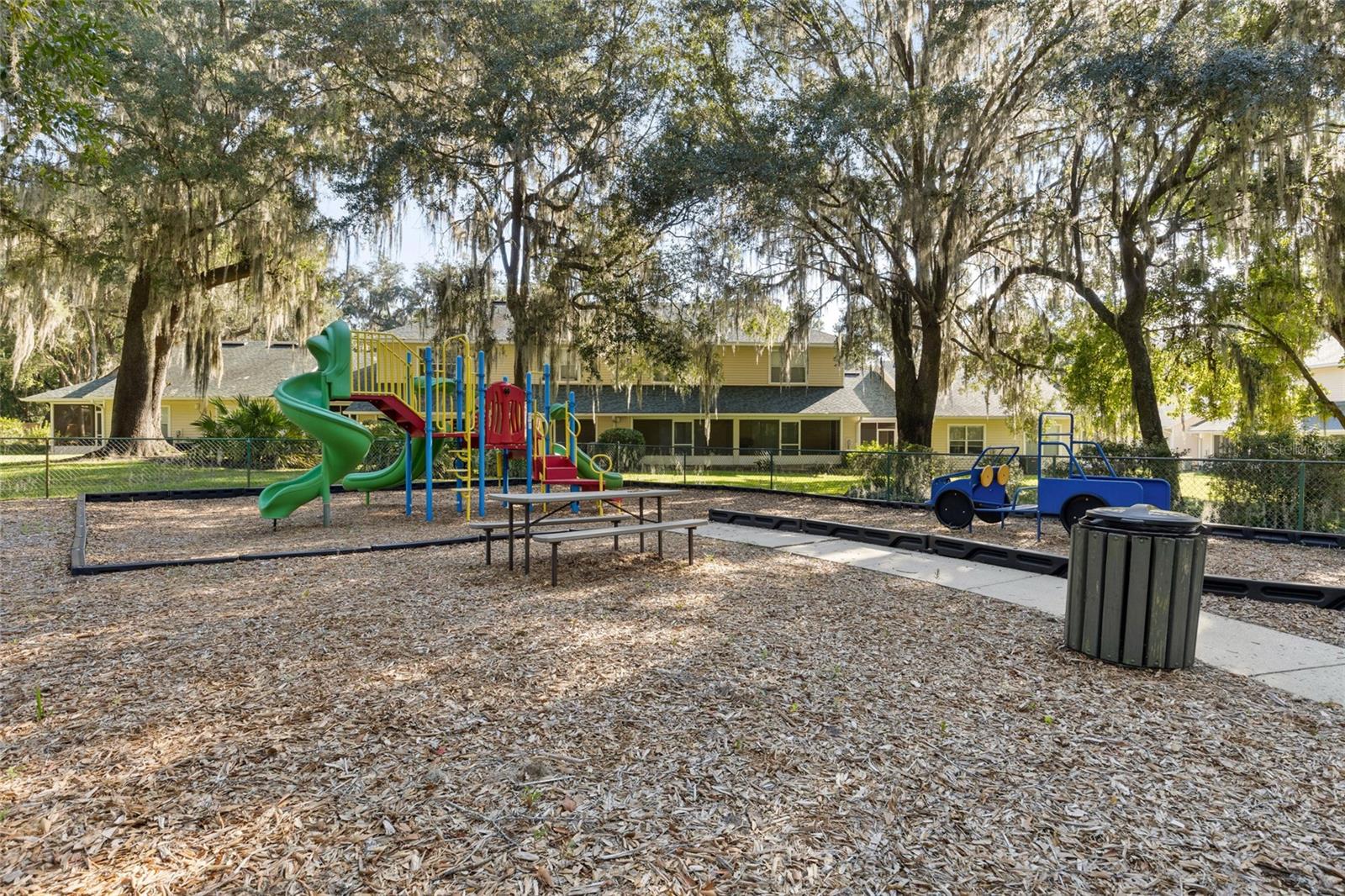 Image 31 of 35 For 13200 Newberry Road 112