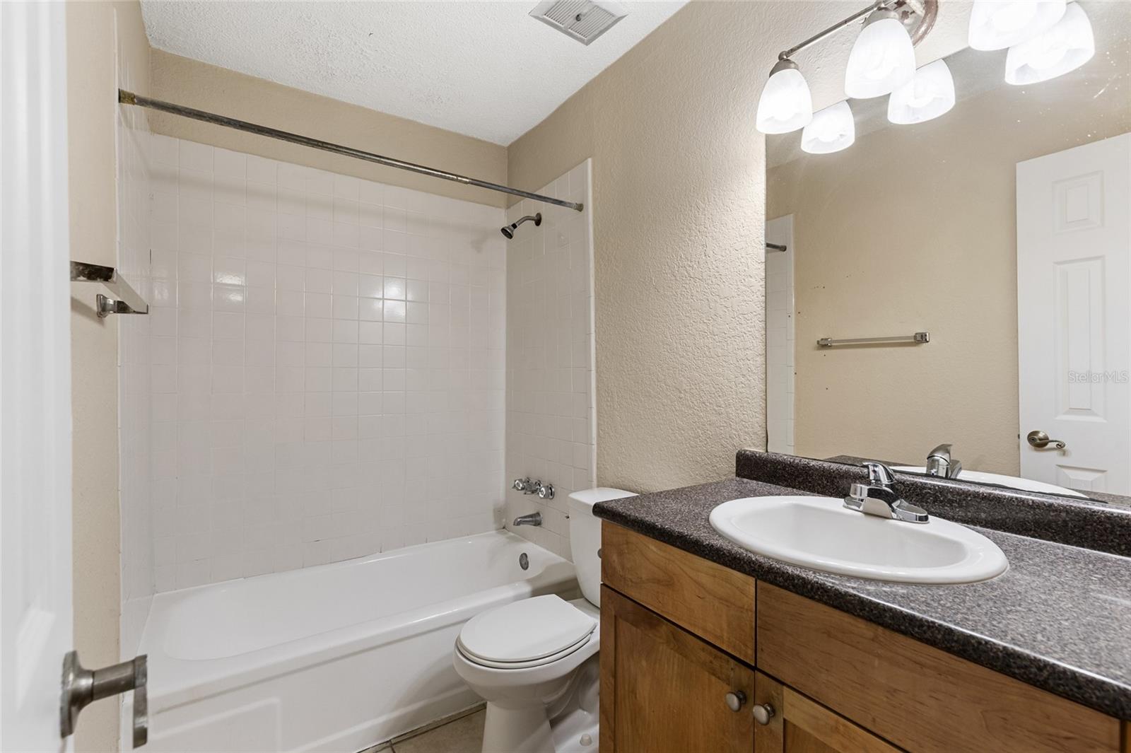 Image 15 of 28 For 1810 23rd Boulevard 183