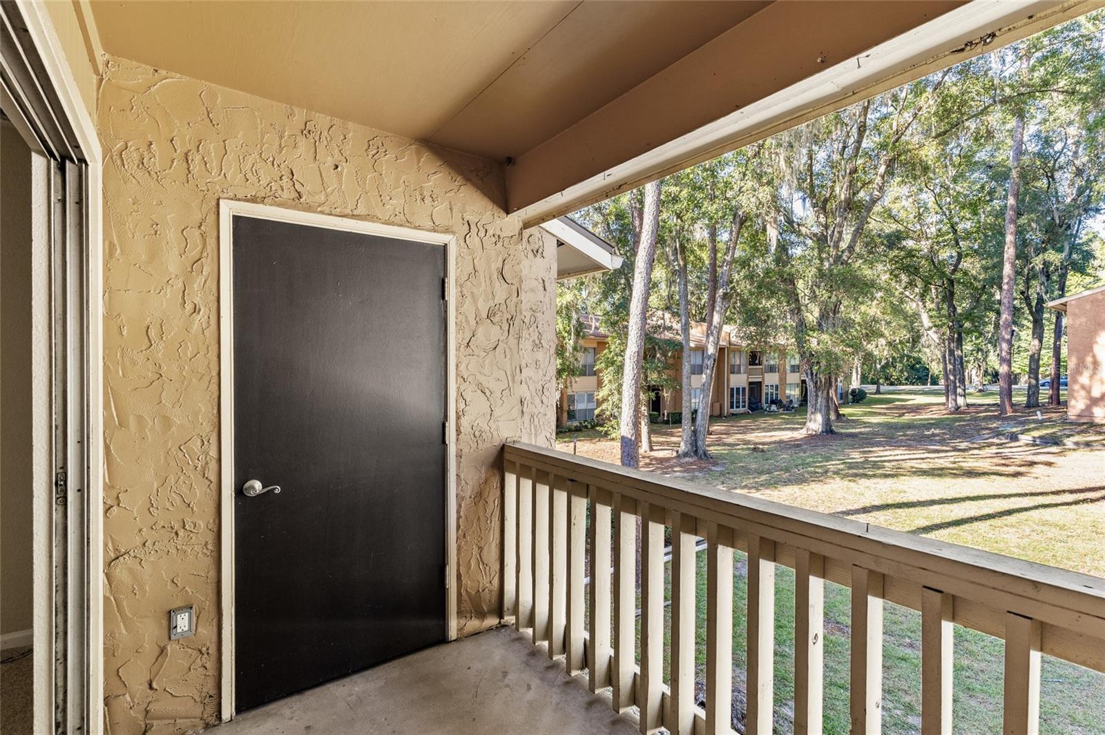 Image 20 of 28 For 1810 23rd Boulevard 183