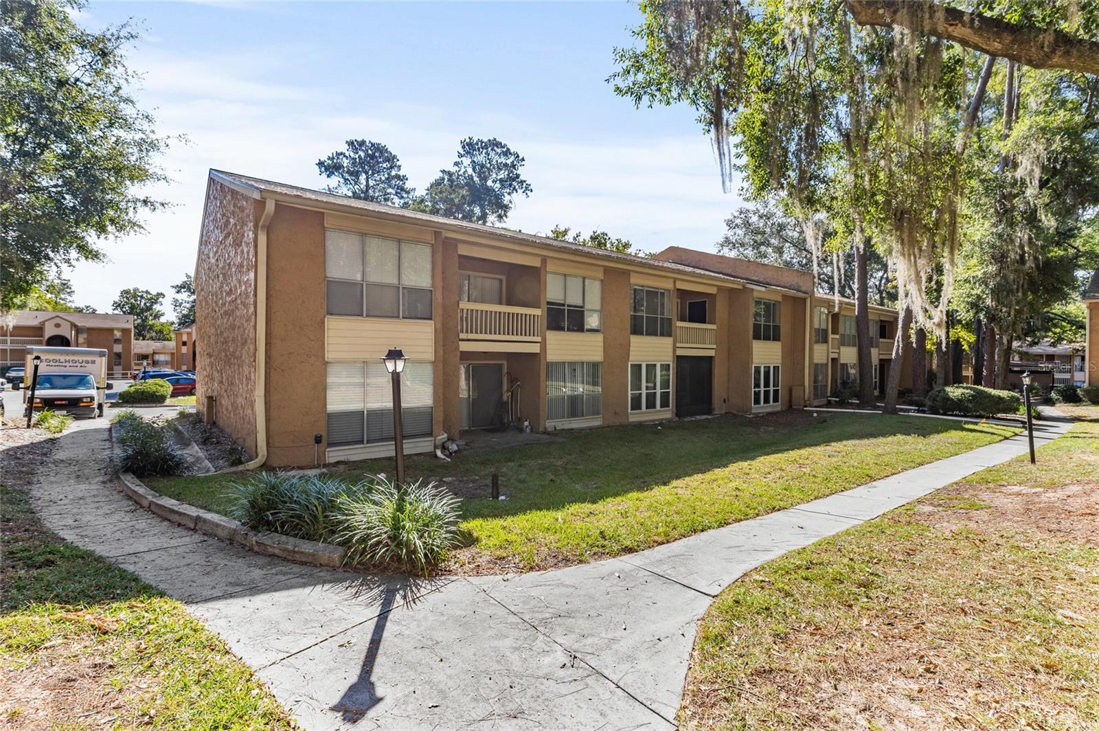 Image 22 of 28 For 1810 23rd Boulevard 183