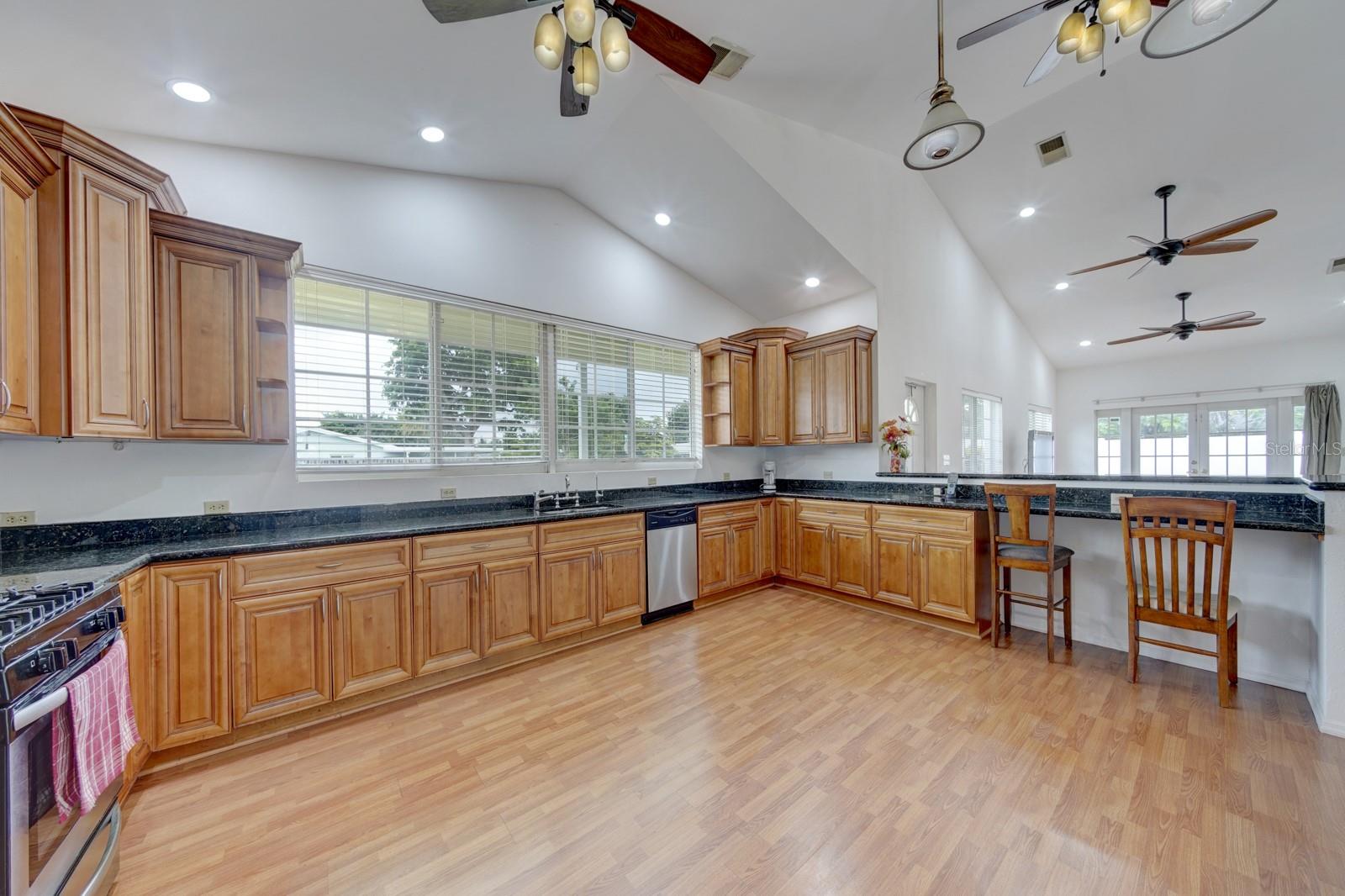 Image 15 of 40 For 4361 13th Terrace
