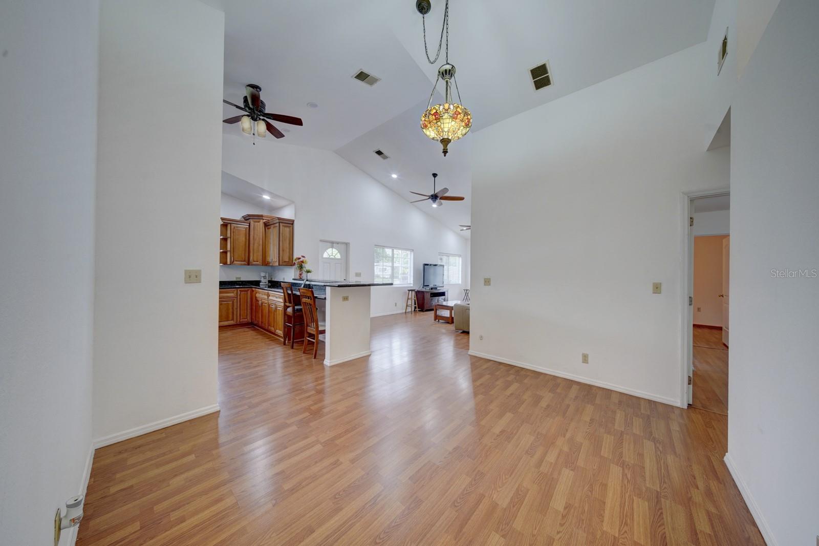 Image 18 of 40 For 4361 13th Terrace
