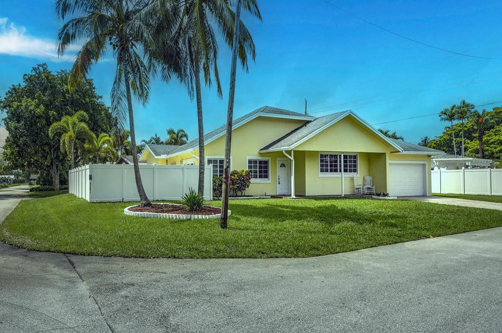 Image 3 of 40 For 4361 13th Terrace