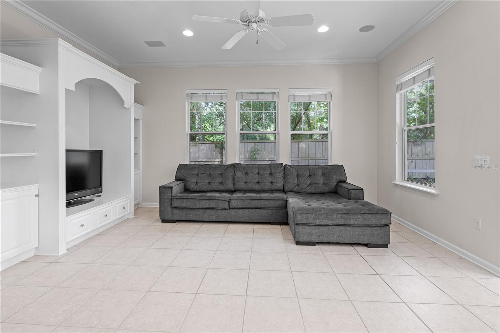 Image 5 of 37 For 3819 91st Drive