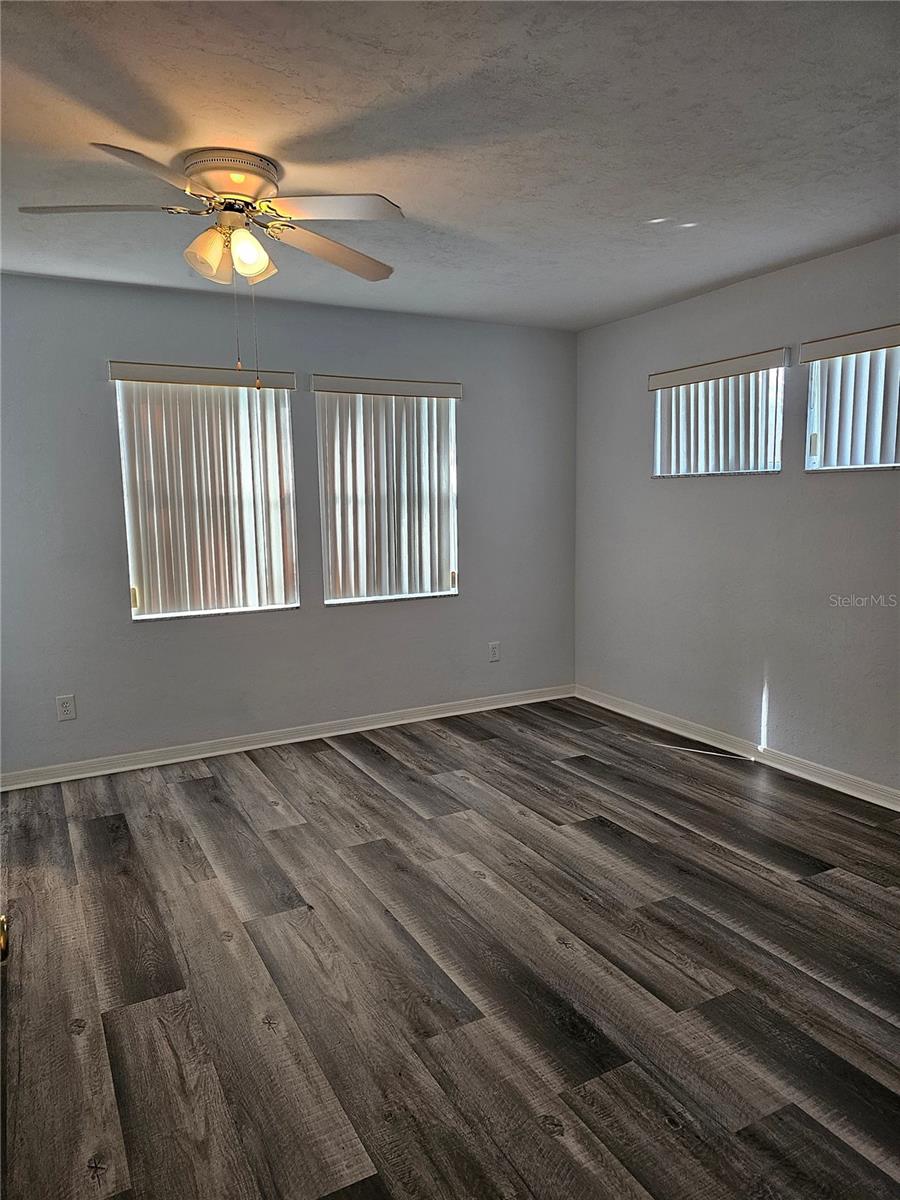 Image 12 of 26 For 8810 37th Circle