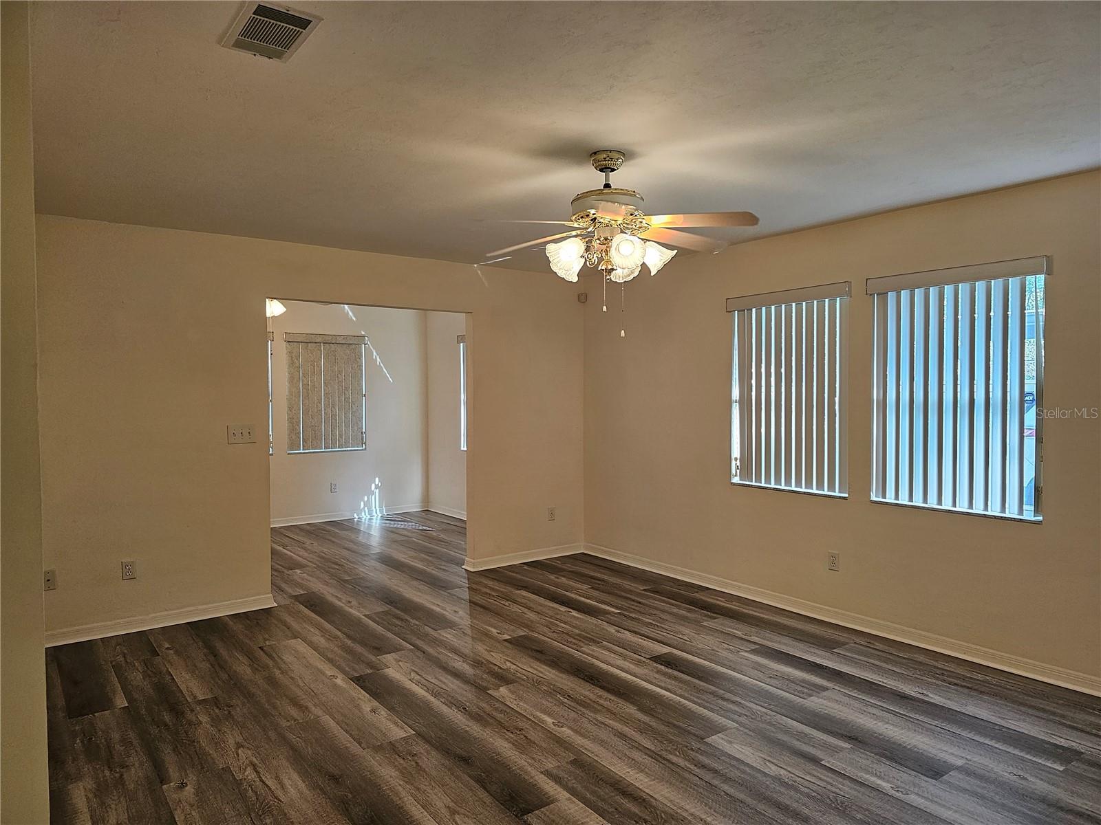 Image 4 of 26 For 8810 37th Circle