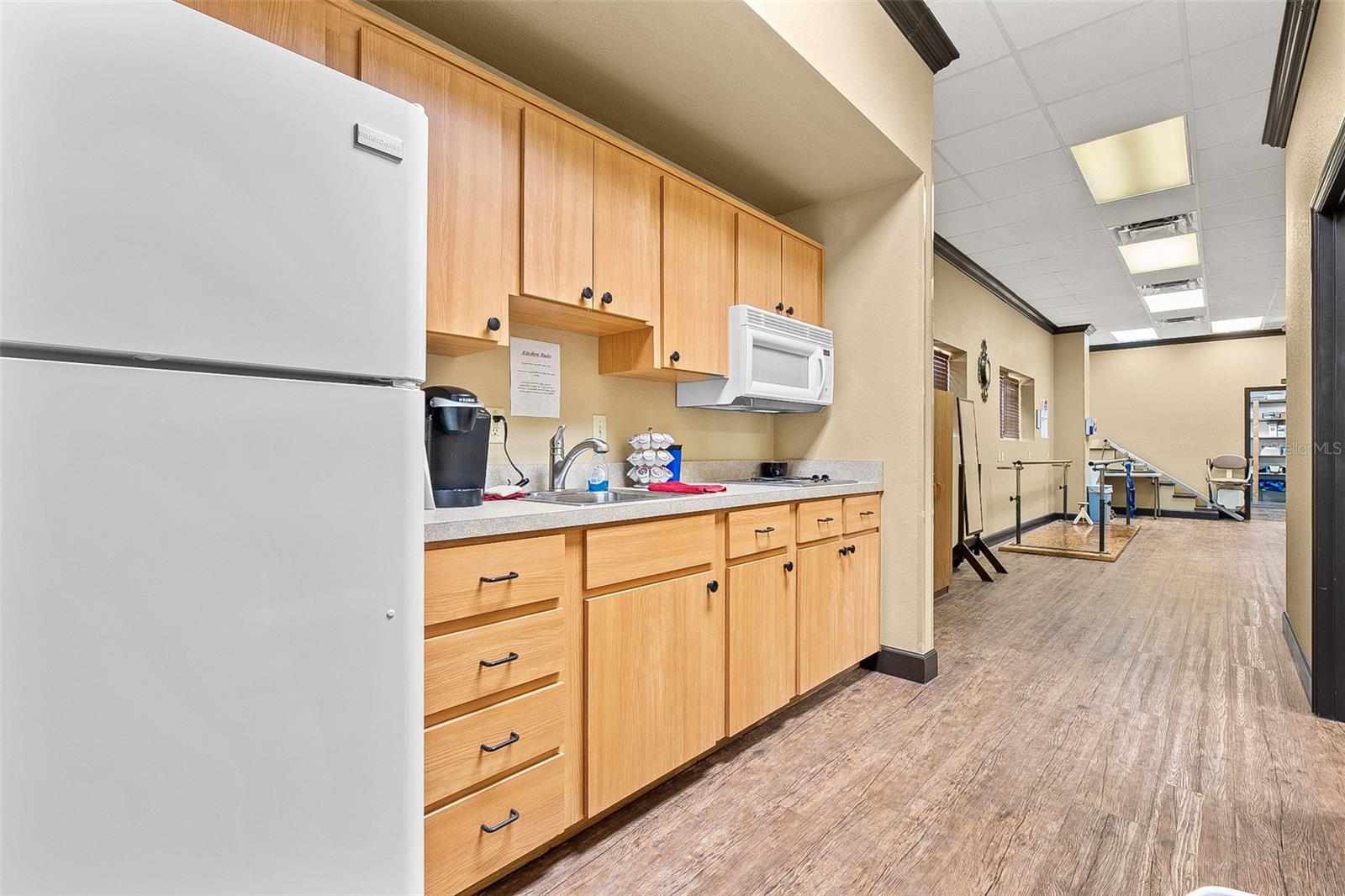 Image 18 of 26 For 1411 23rd Avenue