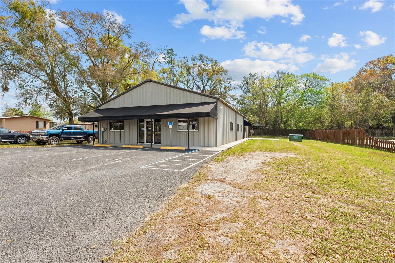 Image 2 of 26 For 1411 23rd Avenue