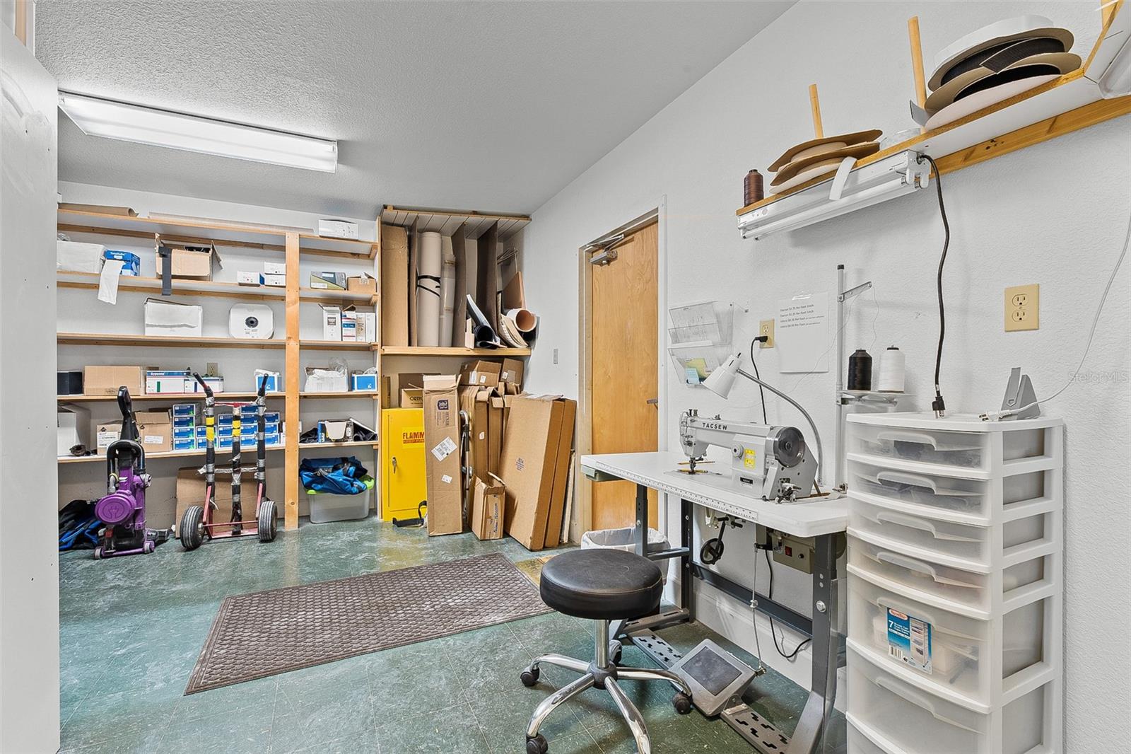 Image 20 of 26 For 1411 23rd Avenue