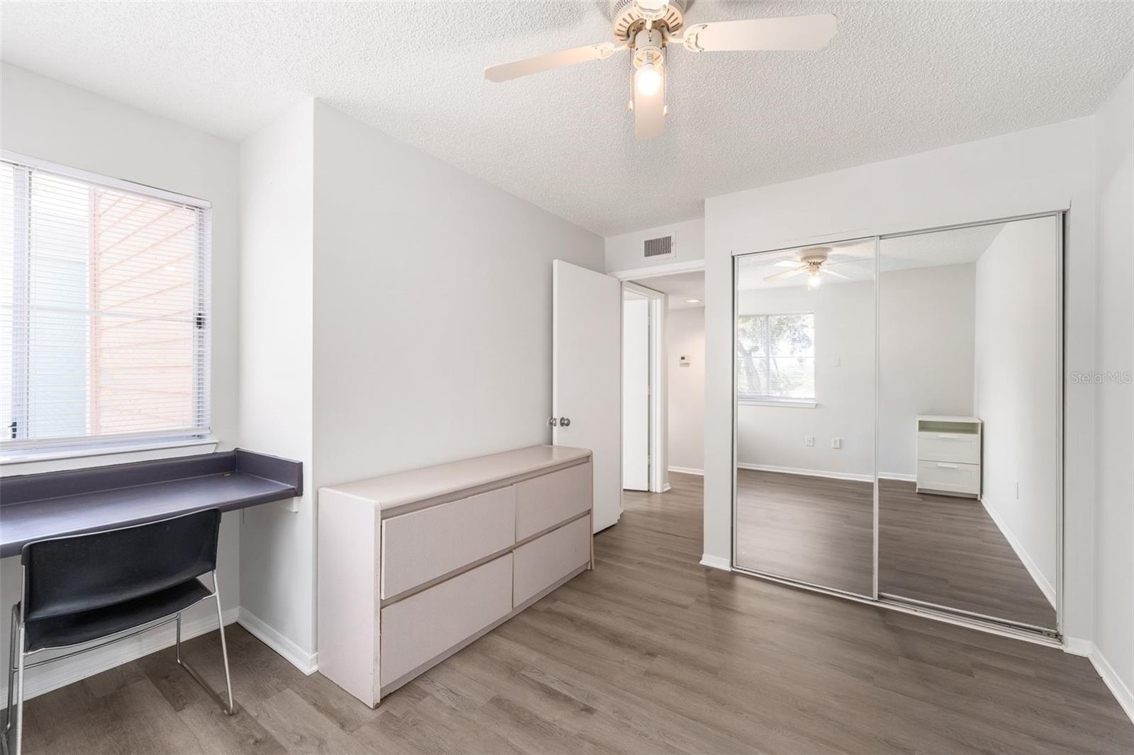 Image 18 of 28 For 2601 Archer Road L-246