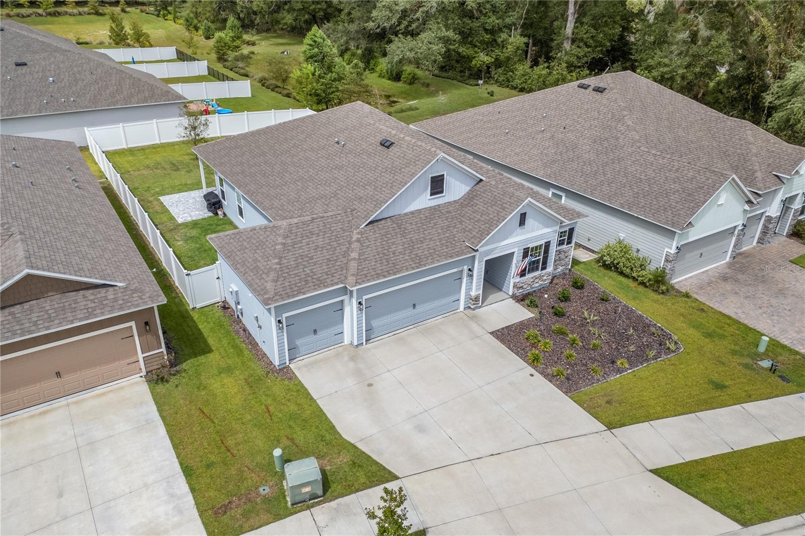 Image 3 of 38 For 13732 137th Court