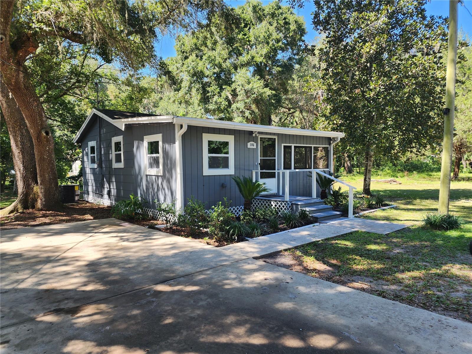 Image 13 of 62 For 106 6th Street