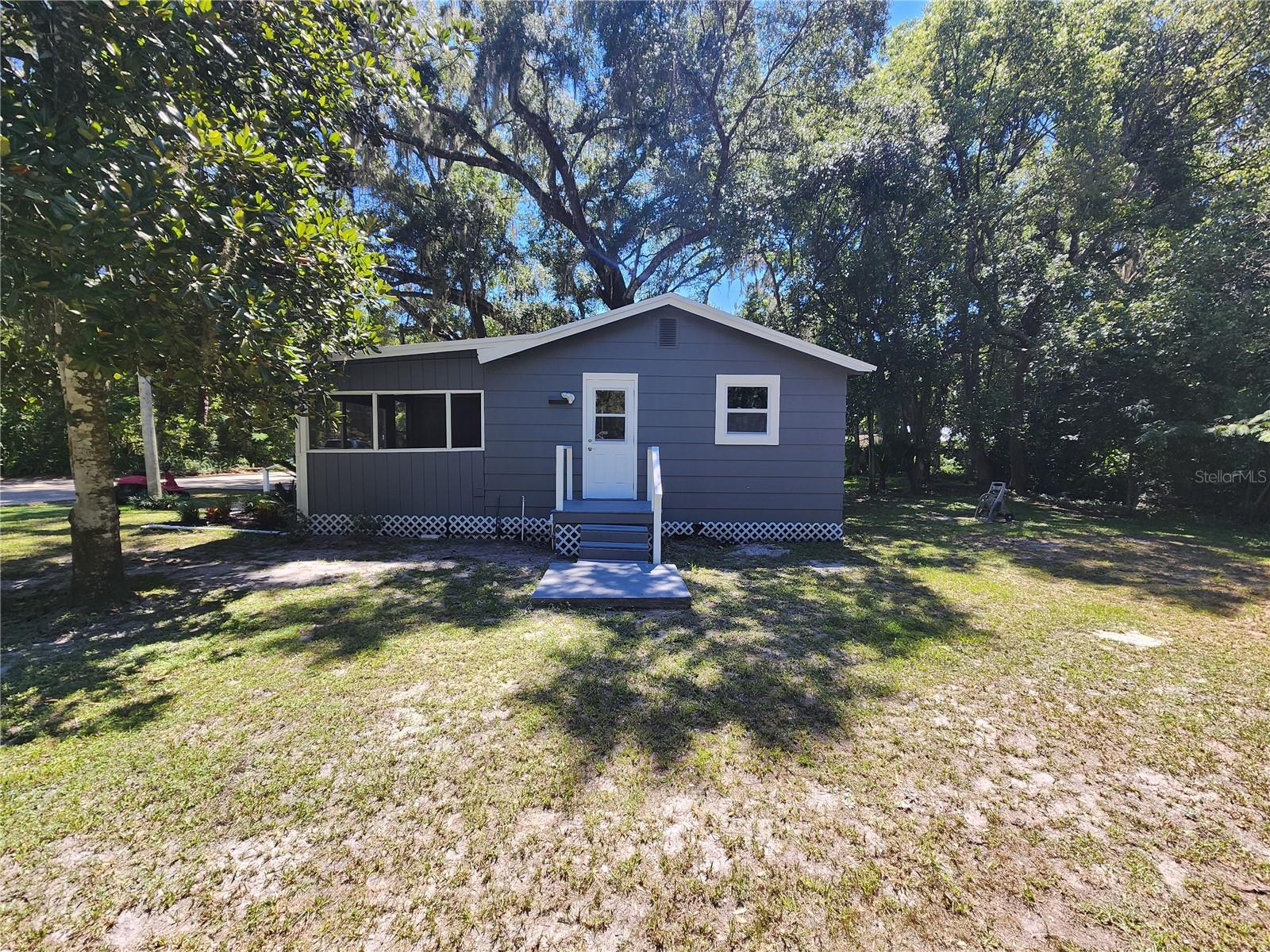 Image 4 of 62 For 106 6th Street