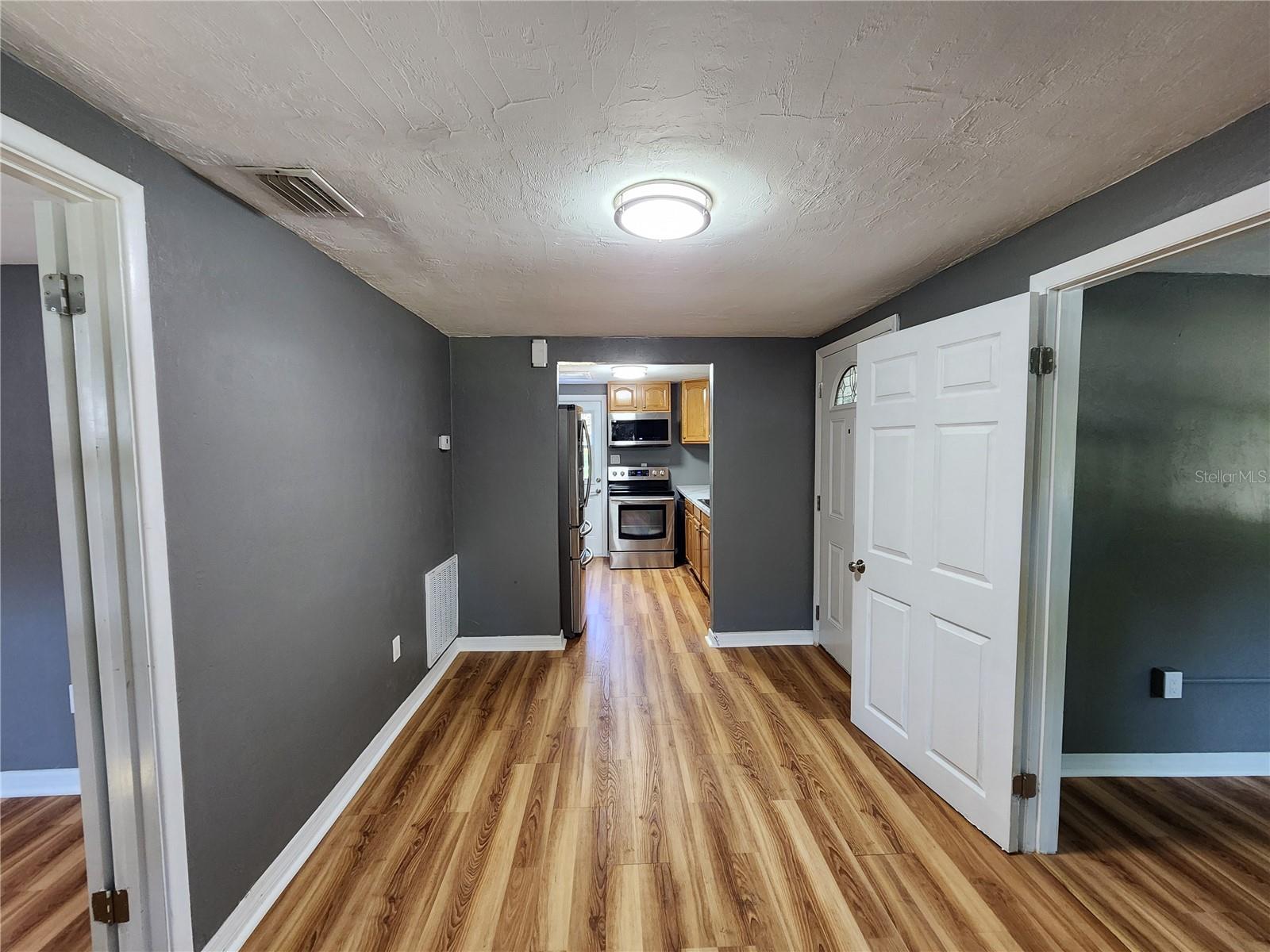 Image 55 of 62 For 106 6th Street