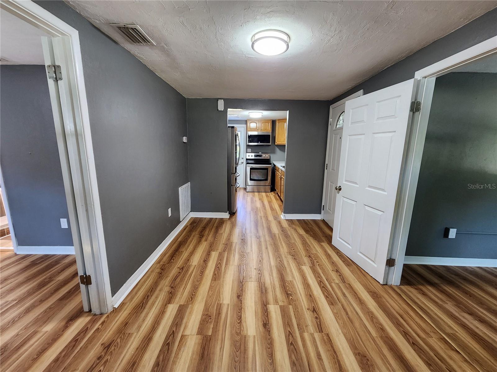 Image 56 of 62 For 106 6th Street