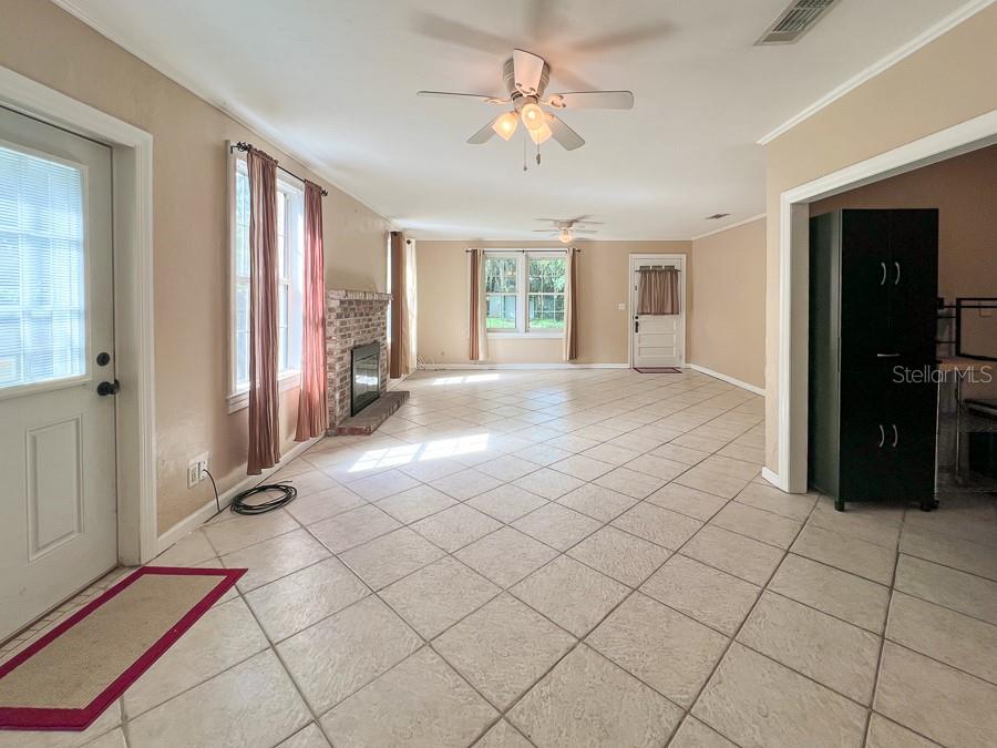 Image 18 of 25 For 1033 22nd Avenue
