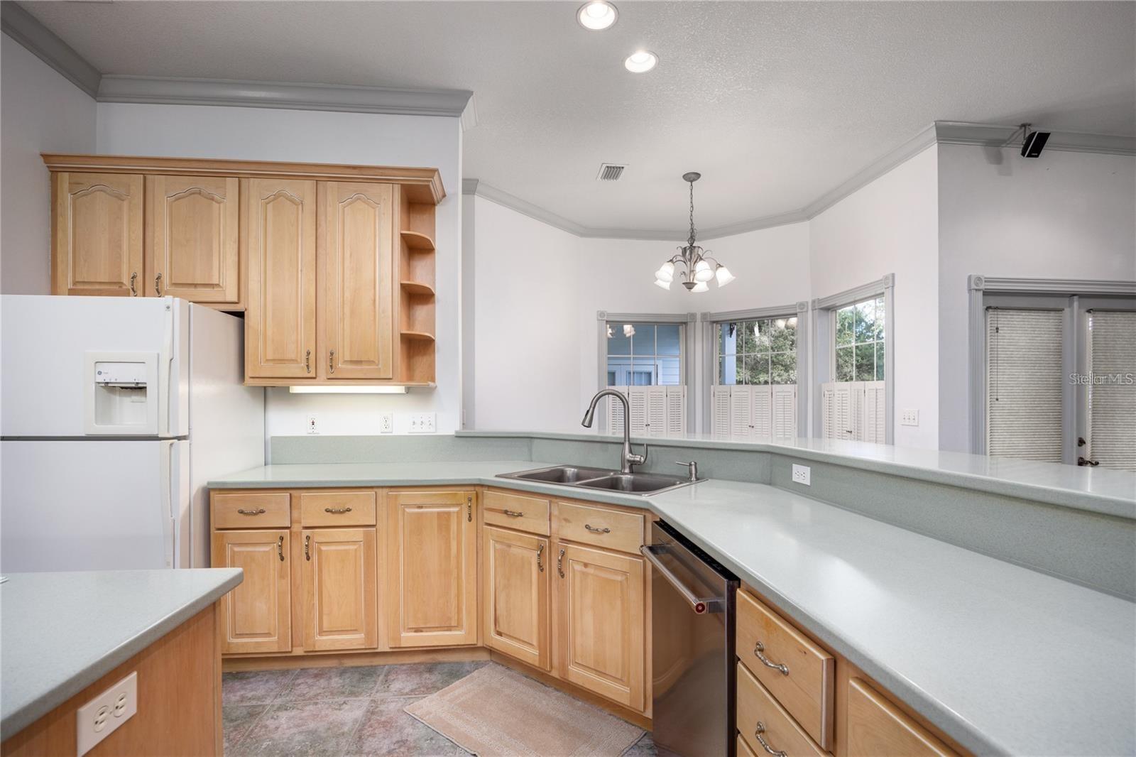 Image 12 of 83 For 21015 115th Place