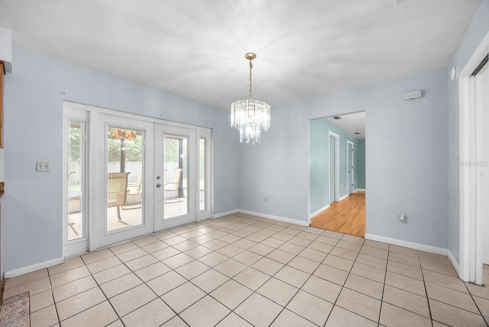 Image 21 of 39 For 4617 1st Avenue