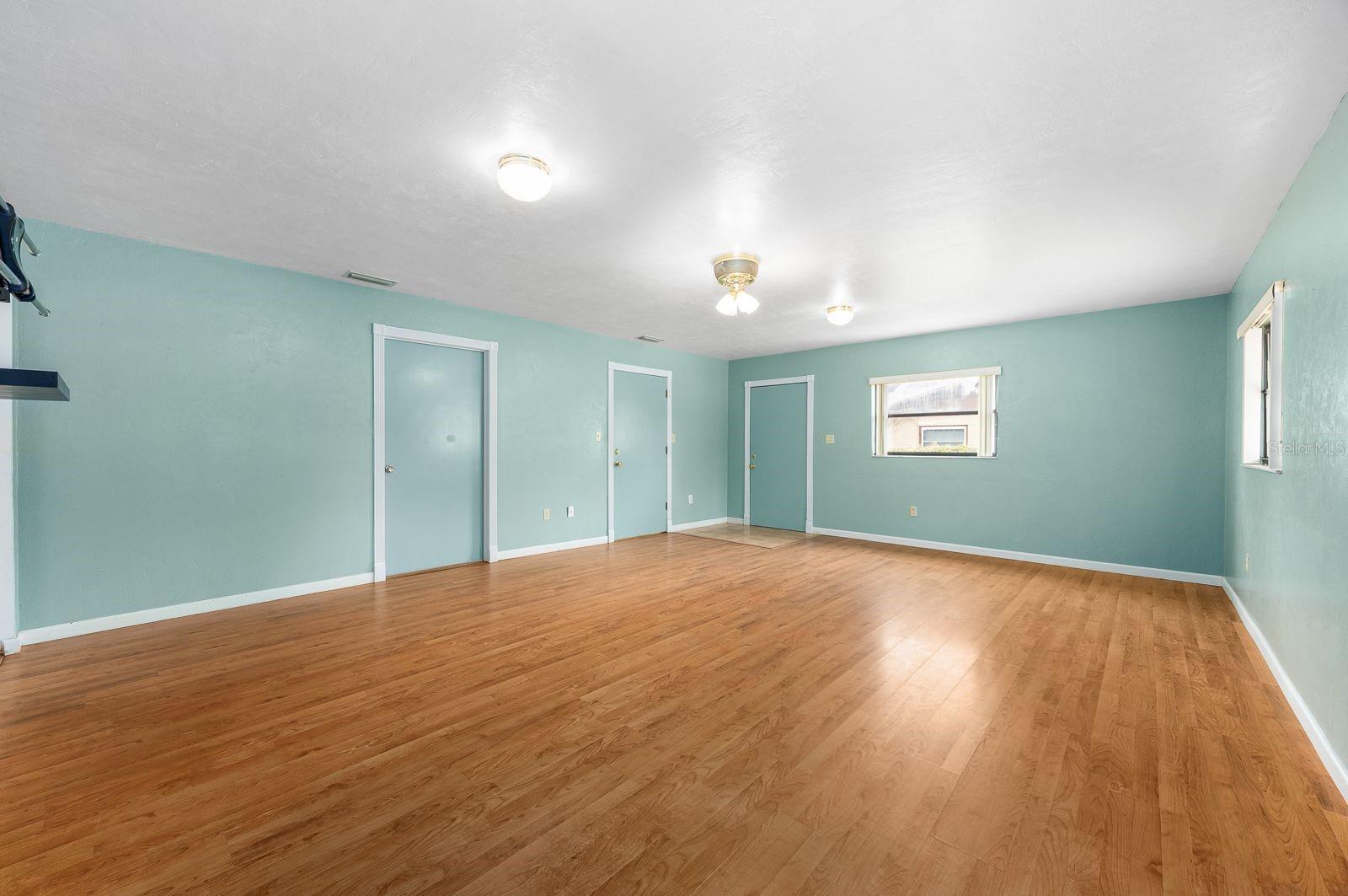 Image 22 of 39 For 4617 1st Avenue