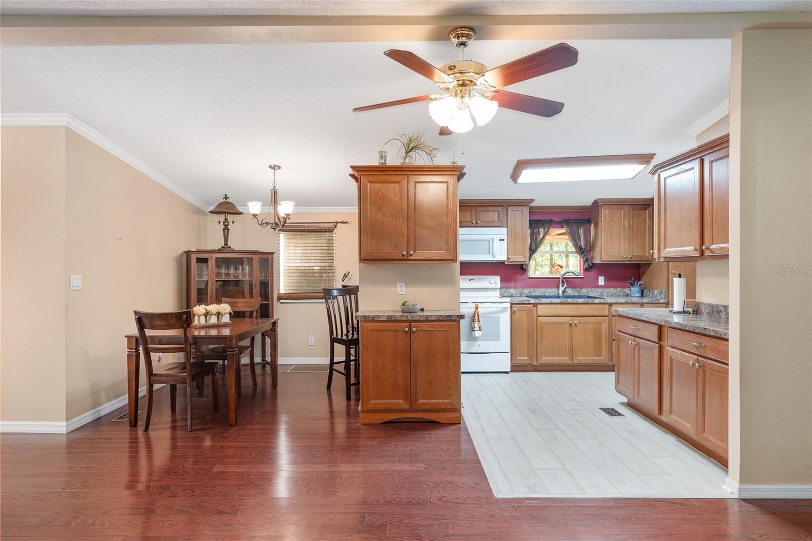 Image 18 of 97 For 23109 227th Drive