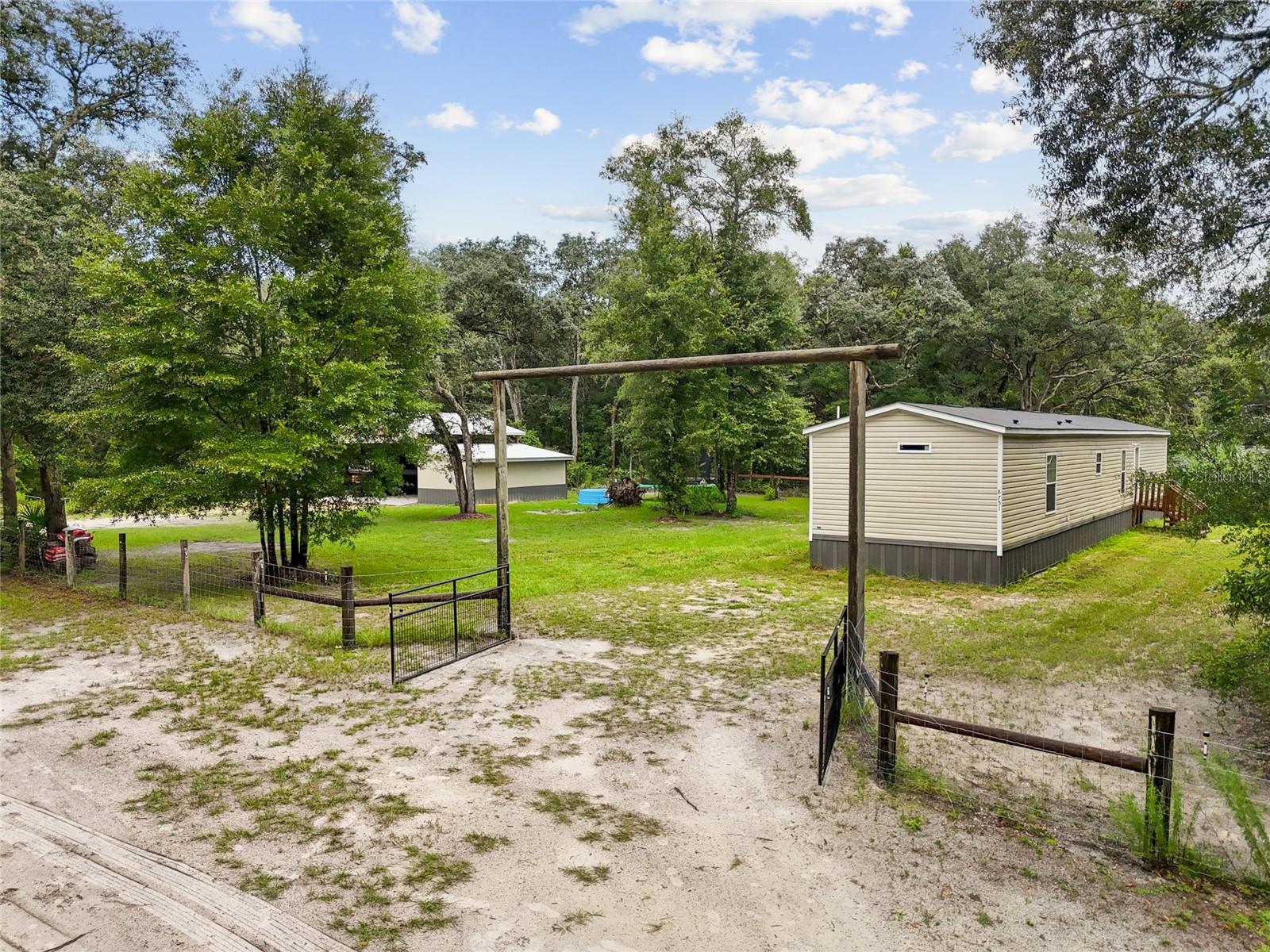Details for 8751 128th Lane, CHIEFLAND, FL 32626