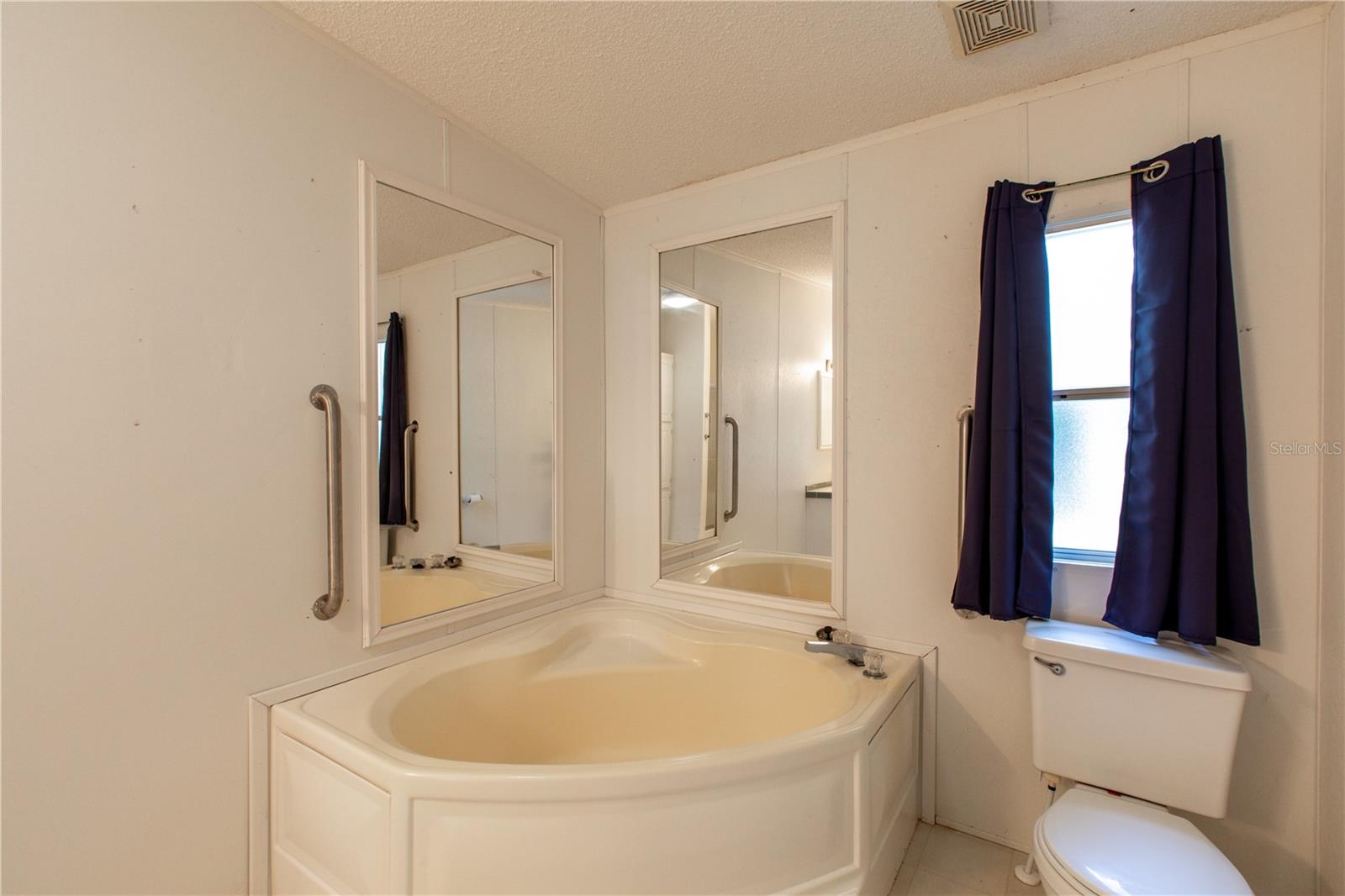 Image 18 of 31 For 14865 92nd Way