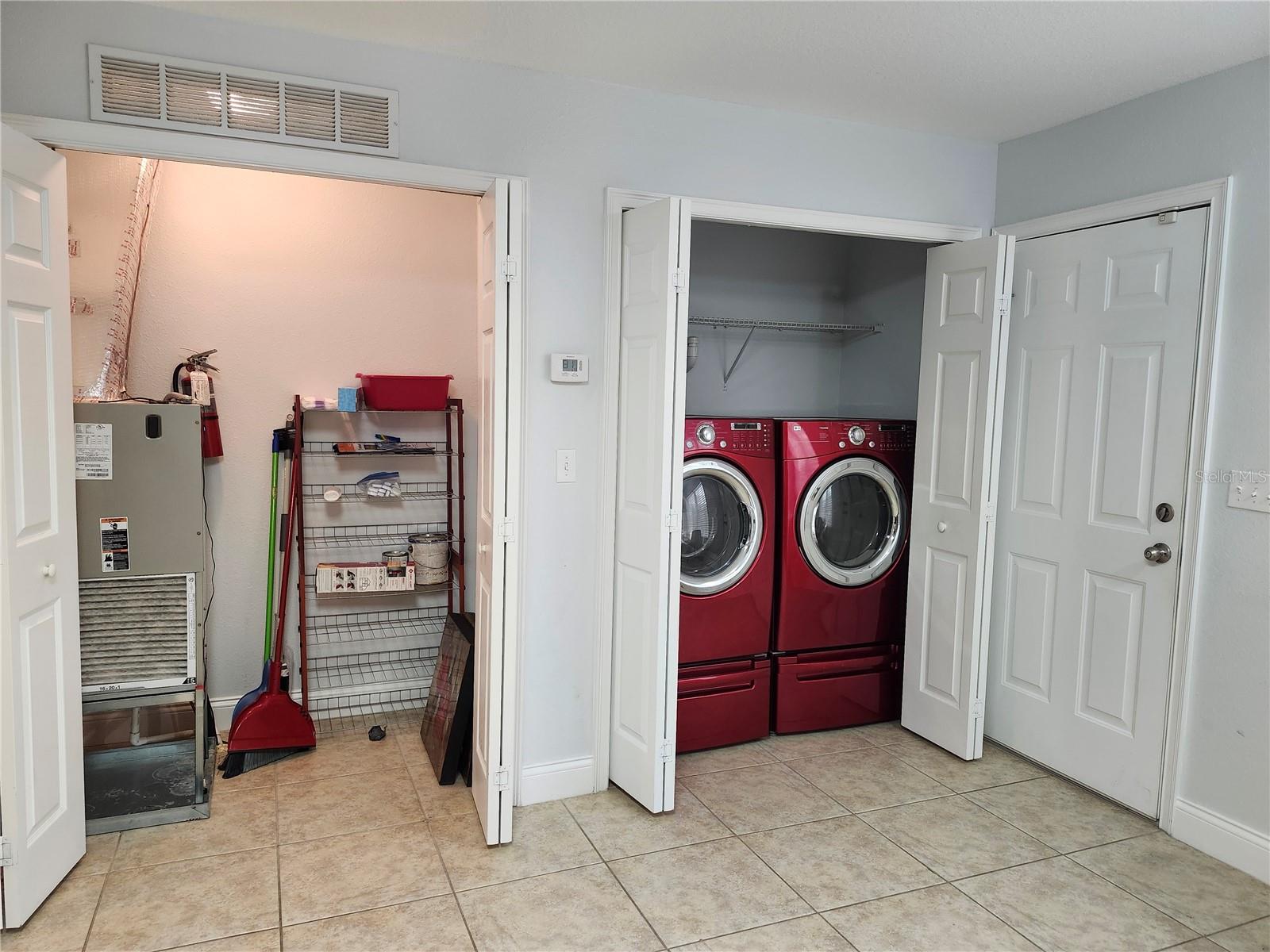 Image 11 of 20 For 4663 48th Dr  137