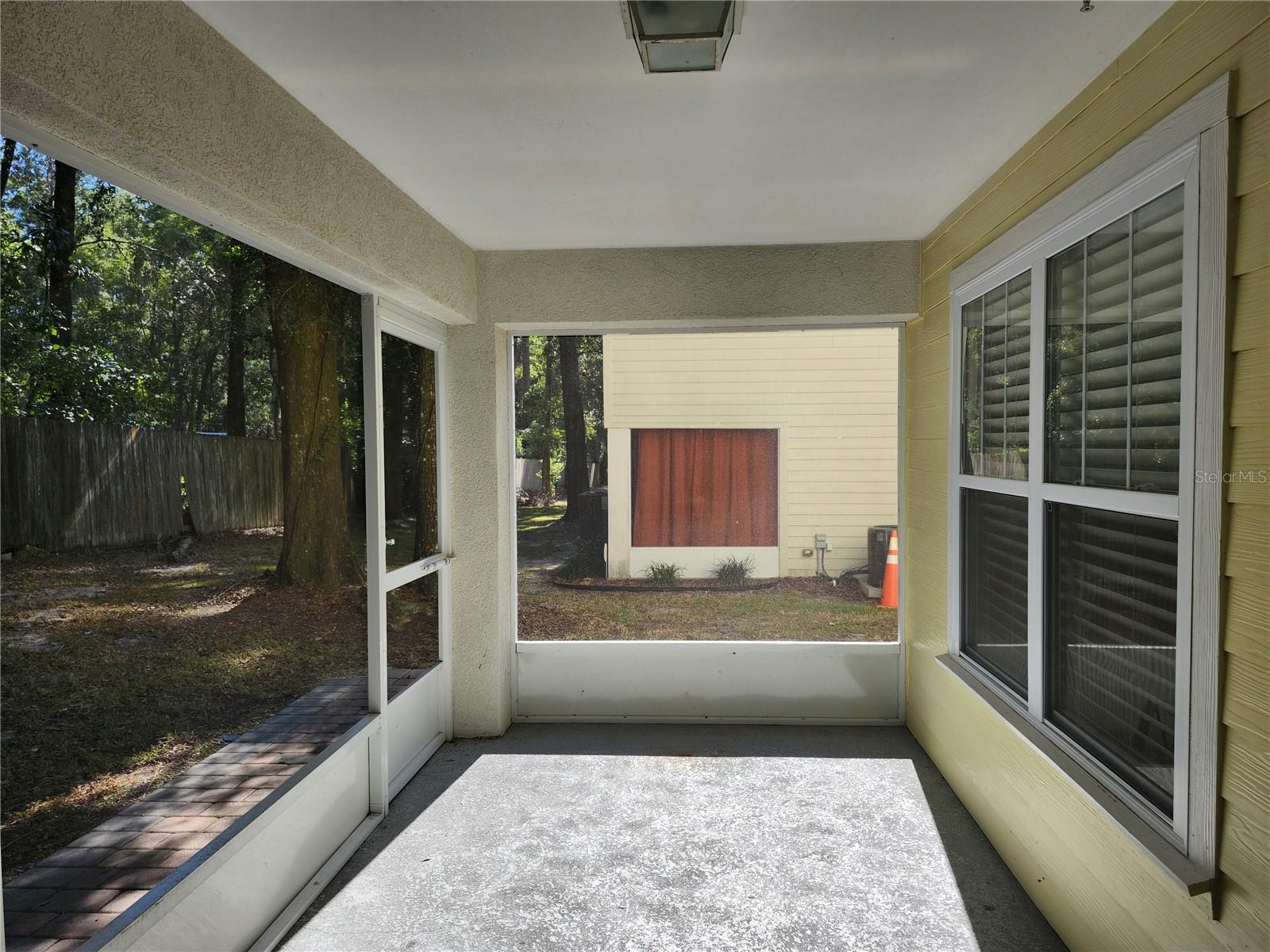 Image 12 of 20 For 4663 48th Dr  137
