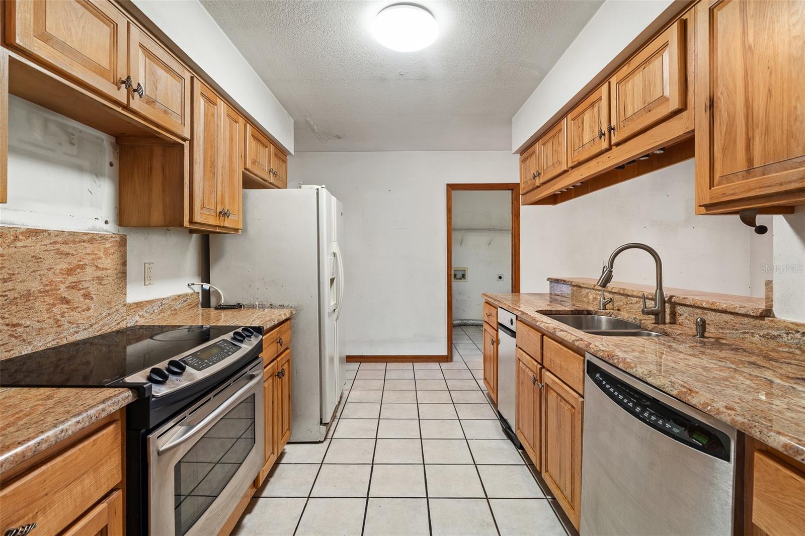 Image 10 of 42 For 923 County Road 315