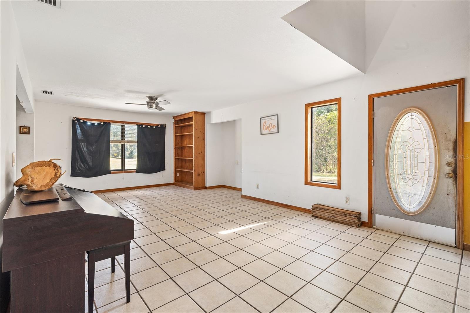 Image 4 of 42 For 923 County Road 315