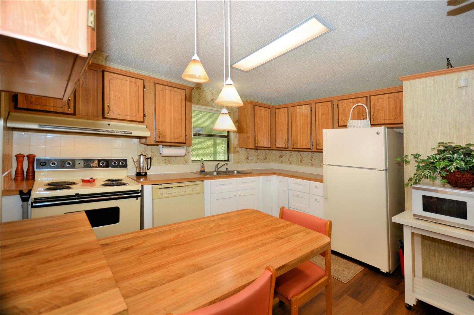 Image 14 of 29 For 7916 Lenox Avenue