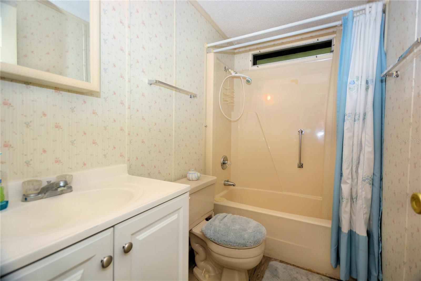 Image 23 of 29 For 7916 Lenox Avenue